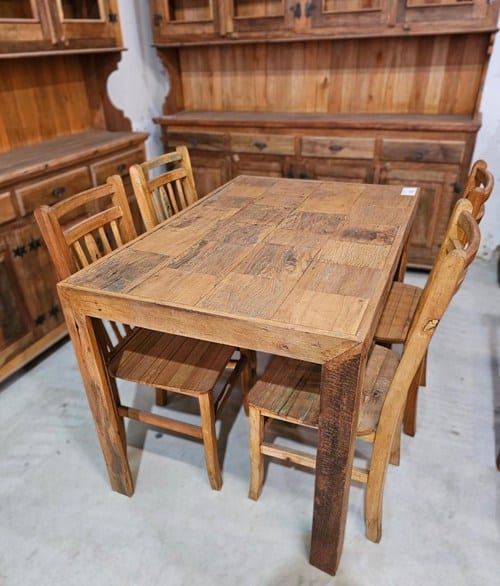 Outlet Premium 30 sku 275 119797 conjunto mesa diamante 120m com 4 cadeiras pequim de r2900 por r1999 ou 10x de r23900 copy